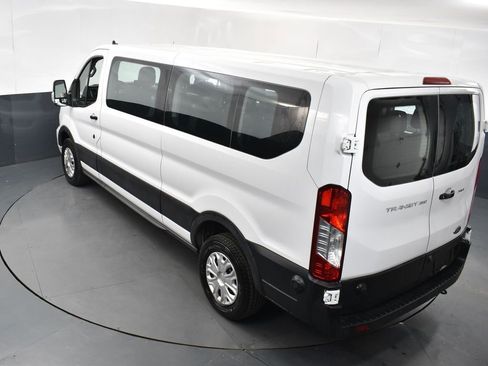 Used 2024 Ford Transit 350 XLT image 32