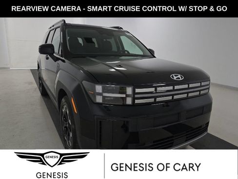 Used 2025 Hyundai Santa Fe SEL FWD image 1