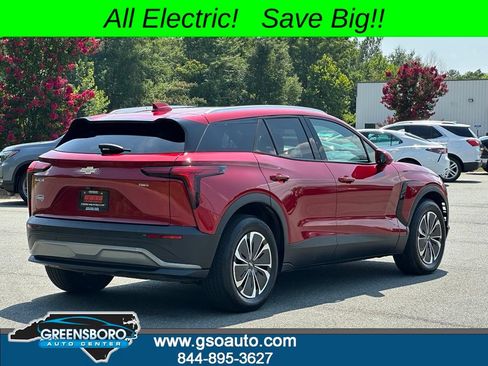 Used 2024 Chevrolet Blazer EV LT AWD/4WD image 9