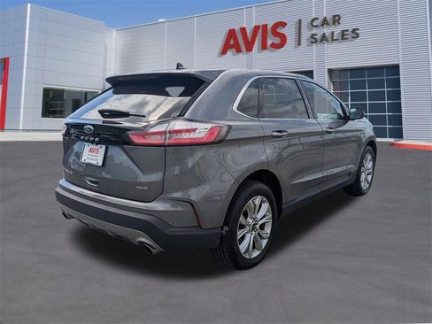 Used 2024 Ford Edge Titanium image 7