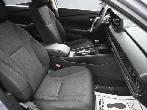 Used 2025 Honda Accord LX image 27