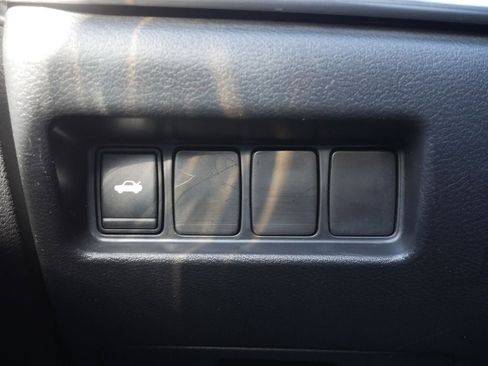 Used 2021 Nissan Maxima 3.5 SV w/ Floor Mat Group FWD image 36