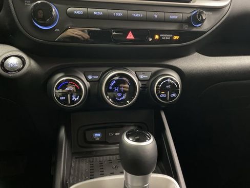 New 2026 Hyundai Venue SEL image 18