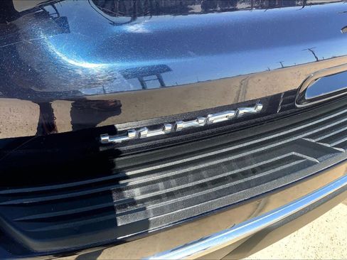 Used 2022 GMC Yukon XL SLT image 19