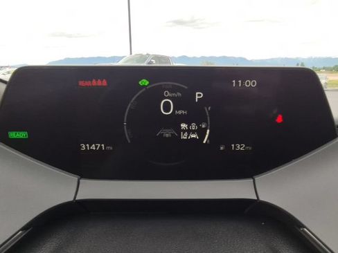 Used 2024 Toyota Prius XLE AWD/4WD image 24