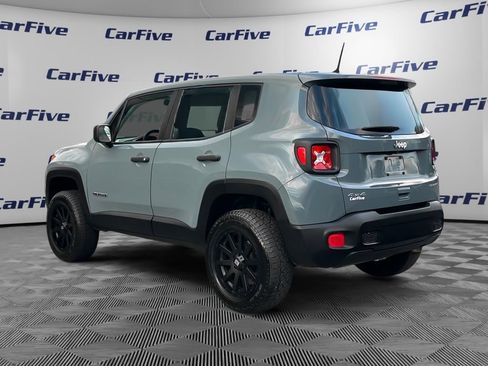 Used 2018 Jeep Renegade Sport w/ Power & Air Group image 3