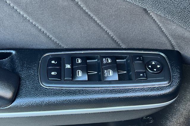 Used 2020 Dodge Charger R/T RWD image 12
