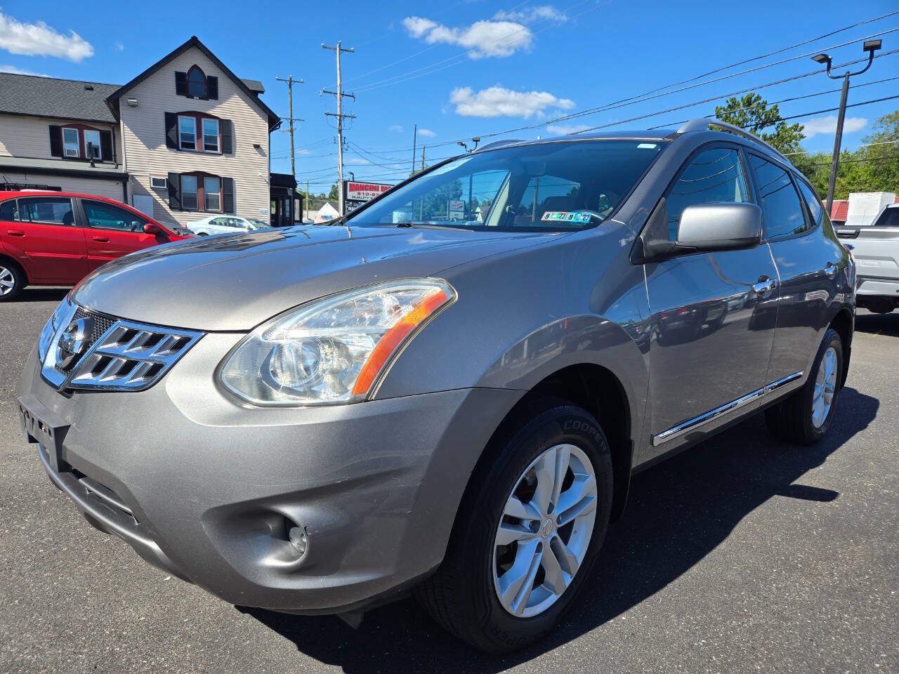 Used 2012 Nissan Rogue SV w/ Premium Pkg AWD/4WD image 10