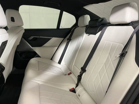 Certified 2024 BMW 530i w/ Premium Package RWD image 26
