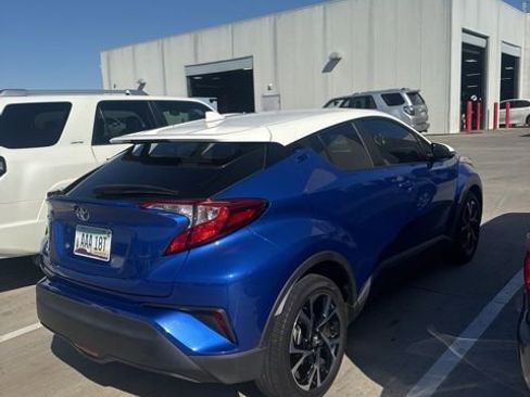 Certified 2018 Toyota C-HR XLE image 3