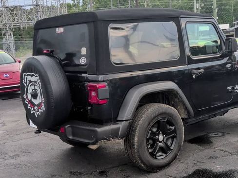 Used 2020 Jeep Wrangler Sport AWD/4WD image 8