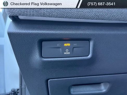 New 2026 Volkswagen Tiguan S image 18