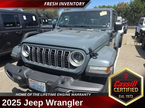 Used 2025 Jeep Wrangler Unlimited Sahara w/ Safety Group AWD/4WD image 1