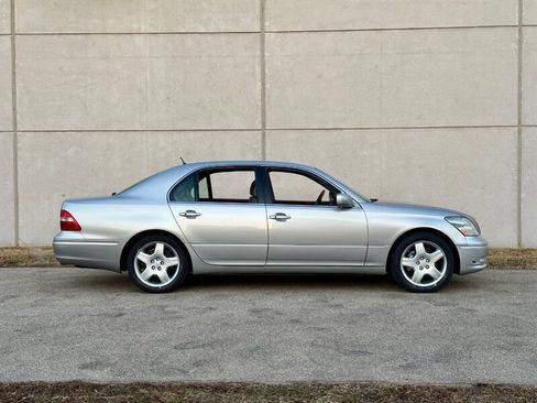 Used 2006 Lexus LS 430 image 7