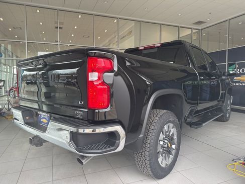 New 2026 Chevrolet Silverado 3500 LT w/ All Star Edition image 4