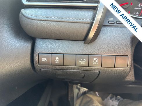 Used 2019 Toyota Camry XSE FWD image 19