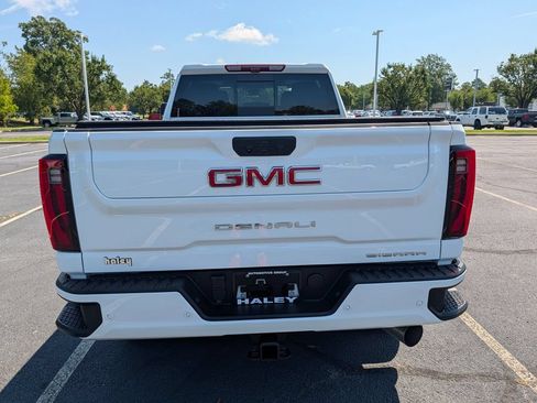Used 2025 GMC Sierra 2500 Denali w/ Denali Reserve Package AWD/4WD image 26