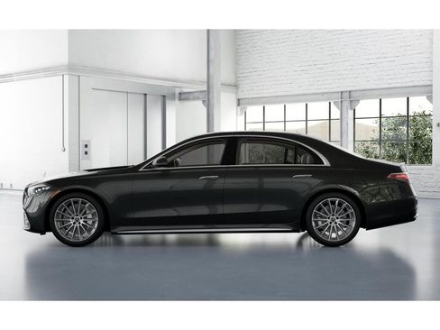 New 2026 Mercedes-Benz S 580 4MATIC Sedan image 34
