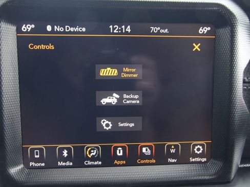 Used 2023 Jeep Wrangler Unlimited Sahara image 32