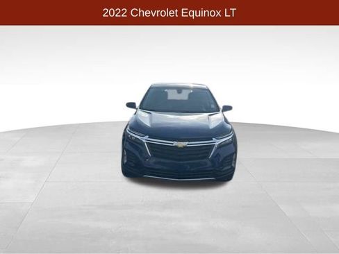 Used 2022 Chevrolet Equinox LT image 2