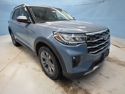 New 2026 Ford Explorer Active w/ Active Comfort Package