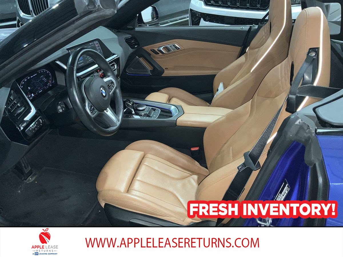 Used 2023 BMW Z4 M40i w/ Premium Package RWD image 7