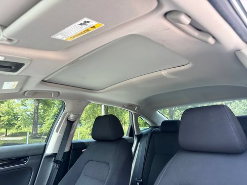 Used 2024 Honda Civic EX image 31
