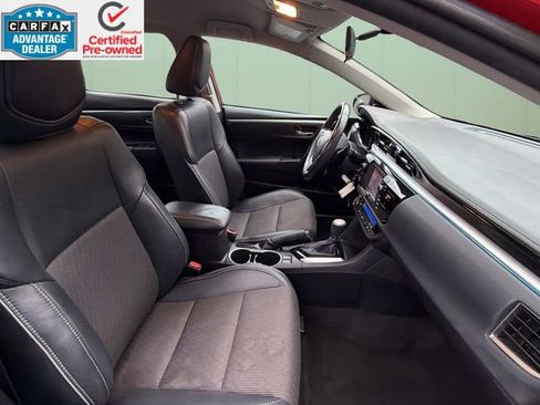 Used 2016 Toyota Corolla S image 38