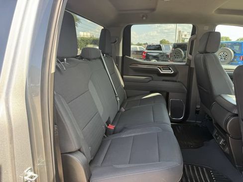 Certified 2026 Chevrolet Silverado 1500 LT AWD/4WD image 31