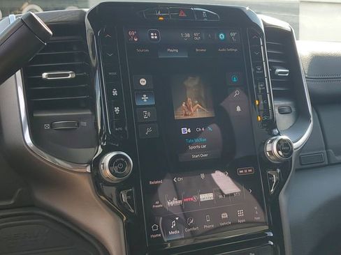 New 2026 RAM 2500 Laramie w/ Night Edition image 30