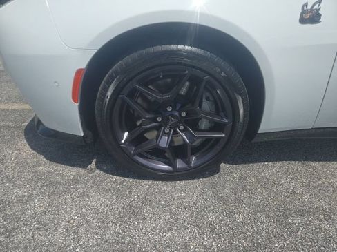 Used 2026 Dodge Charger Scat Pack w/ Blacktop Package AWD/4WD image 5