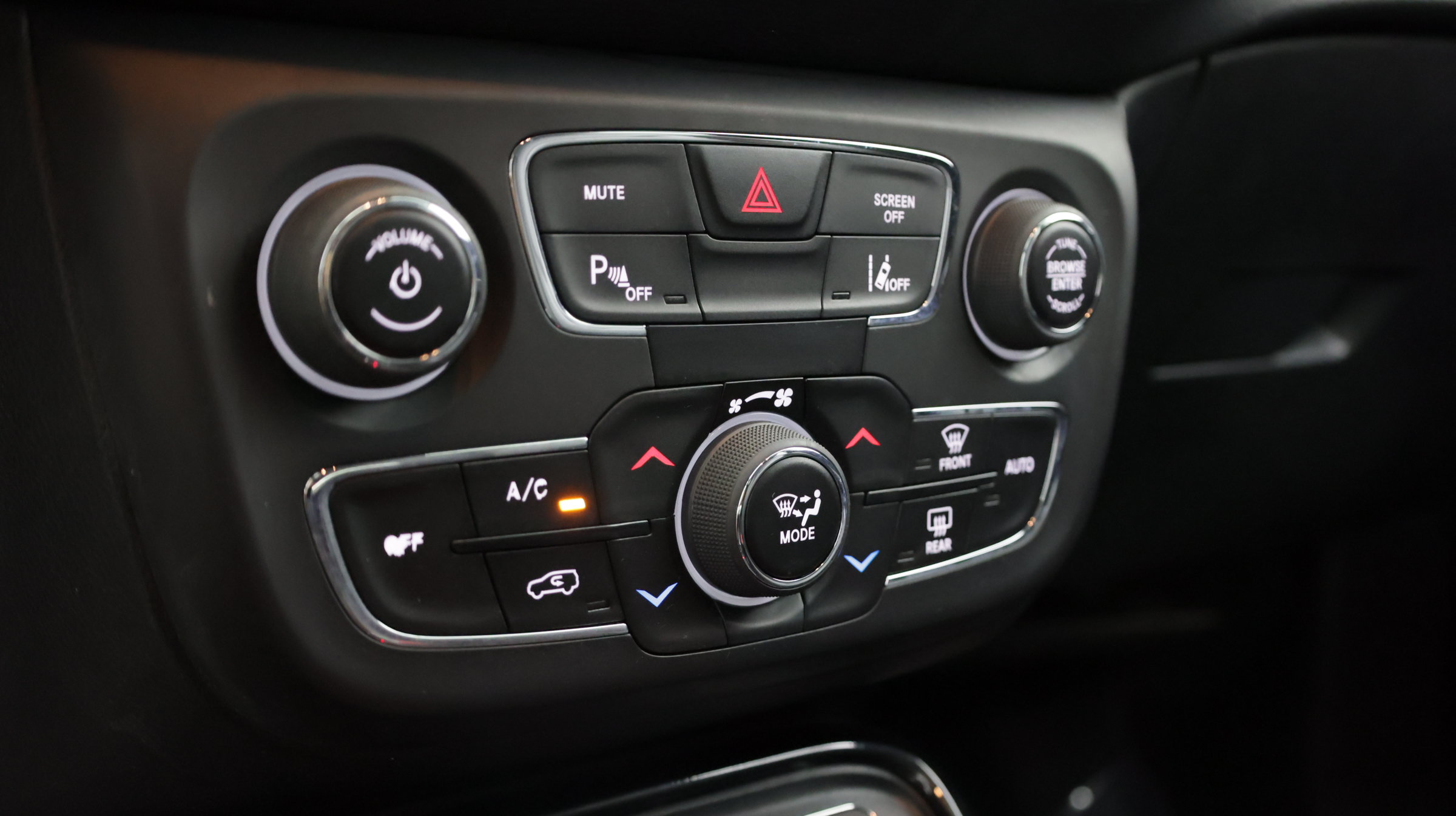 Used 2021 Jeep Compass Limited AWD/4WD image 18