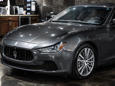 Used 2016 Maserati Ghibli image 8