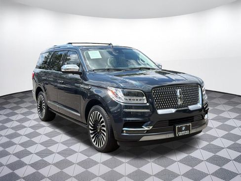 Used 2021 Lincoln Navigator Black Label w/ Cargo Convenience Package AWD/4WD image 7