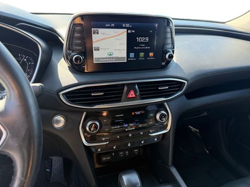 Used 2019 Hyundai Santa Fe AWD image 12
