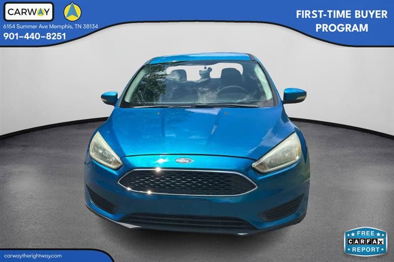 Used 2017 Ford Focus SE FWD image 3