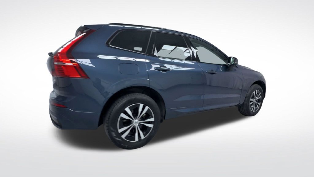 Used 2024 Volvo XC60 B5 Core AWD/4WD image 8