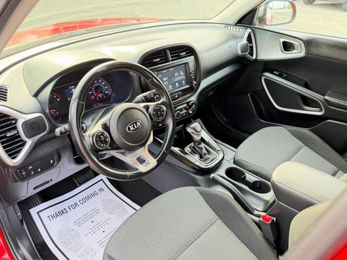 Used 2021 Kia Soul X-Line FWD image 11
