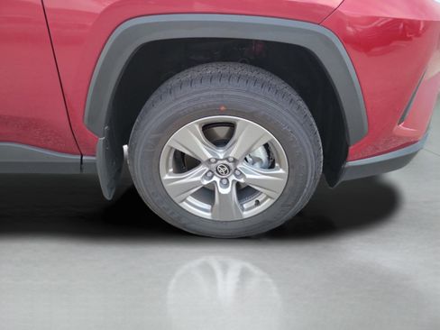 Certified 2025 Toyota RAV4 XLE image 28