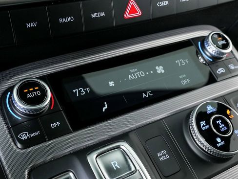 Used 2023 Hyundai Palisade Calligraphy w/ Cargo Package image 18