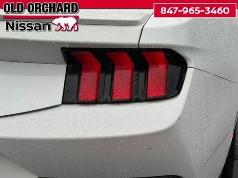 Used 2024 Ford Mustang Premium RWD image 10
