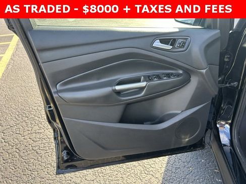Used 2018 Ford Escape Titanium image 12