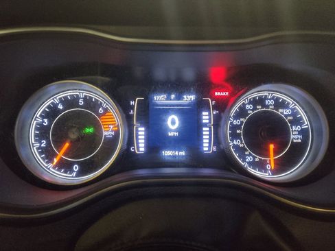 Used 2020 Jeep Cherokee Latitude image 23