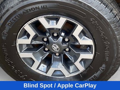 Used 2022 Toyota Tacoma TRD Off-Road AWD/4WD image 25