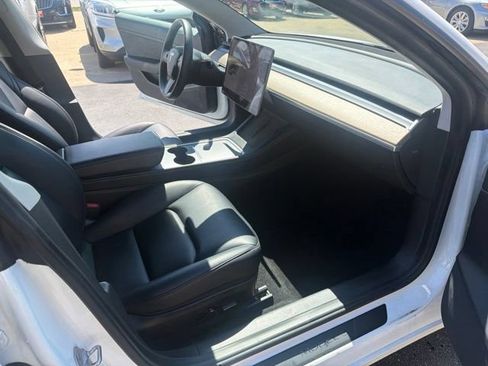 Used 2021 Tesla Model 3 Standard Range Plus RWD image 25