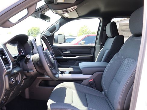 New 2026 RAM 1500 Express AWD/4WD image 46