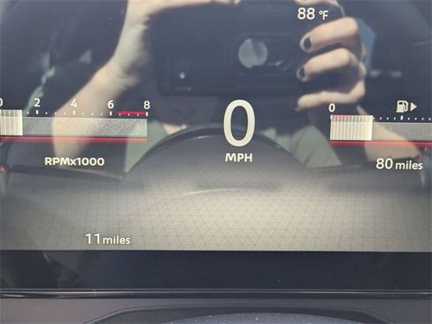 New 2026 Nissan Kicks SR image 19