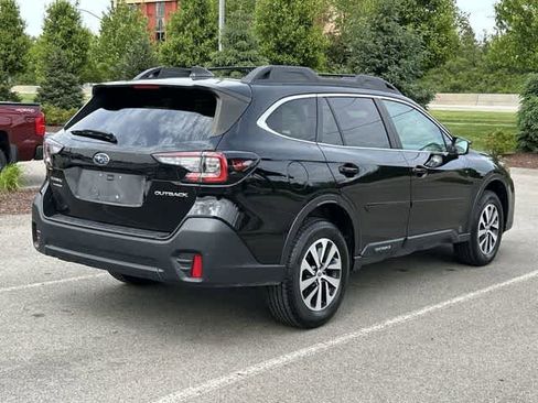 Used 2022 Subaru Outback Premium AWD/4WD image 32