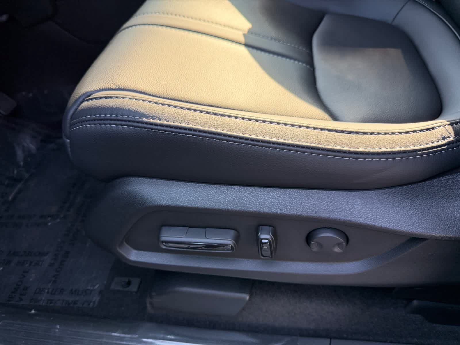 Used 2026 Honda Pilot image 28