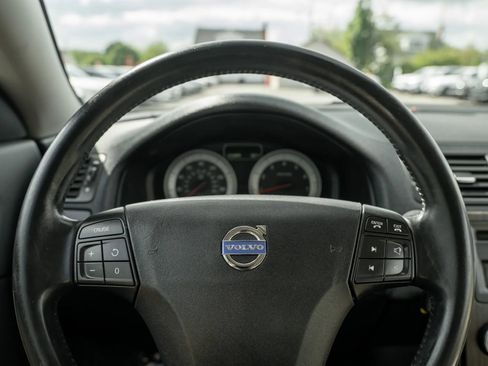 Used 2012 Volvo C70 T5 w/ Climate Pkg FWD image 19